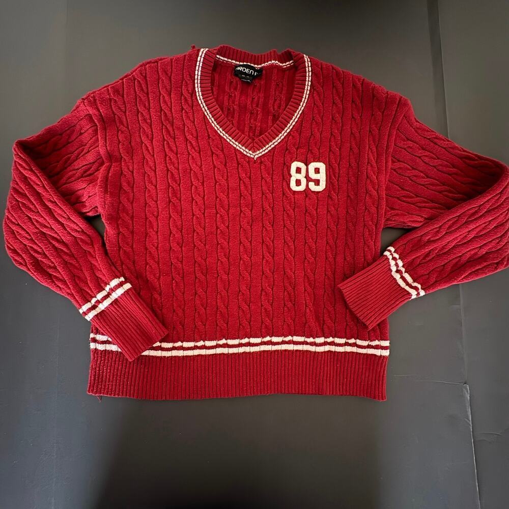 Burgundy Cable Knit V Neck Med Varsity Sweater Arden B Preppy Y2K Dark Academia - Picture 4 of 9